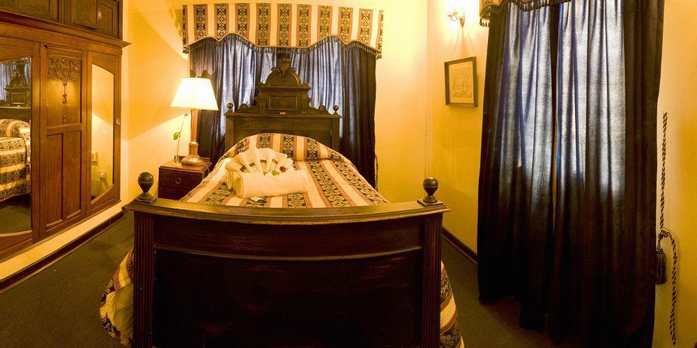 Hotel Nesbitt Castle Bulawayo Zewnętrze zdjęcie