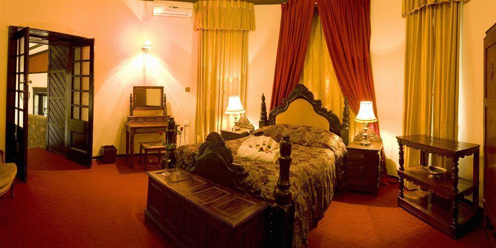 Hotel Nesbitt Castle Bulawayo Zewnętrze zdjęcie